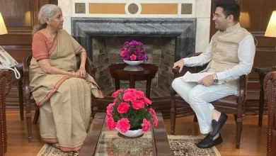 Photo of आप सांसद राघव चड्ढा ने की निर्मला सीतारमण से मुलाकात, जीएसटी पर की ये खास बातचीत
