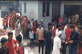 Photo of चुनाव की कच्ची शराब पीने से सात ग्रामीणों की मौत