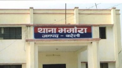 Photo of यूपी के बरेली में नौवीं की छात्रा पहुंची थाने, अपने पिता पर लगाया ये आरोप, पढ़े पूरी ख़बर