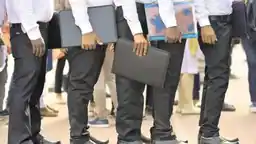 Photo of यूपी में दिसंबर 2023 तक सरकारी नौकरियों की भरमार, पढ़े पूरी ख़बर