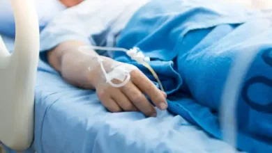 Photo of आगरा में आतिशबाजी के धुएं ने लोगों को किया बीमार, आंख और नाक पर हो रहा असर