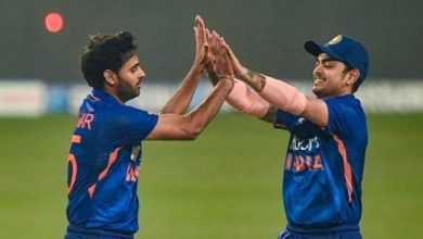 Photo of भुवनेश्वर कुमार का बांग्लादेश के कप्तान के खिलाफ गजब का आंकड़ा