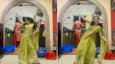 Photo of बहू ने साड़ी पहनकर किचन के सामने किया ऐसा डांस जिसे देख सासू मां के उड़े होश..