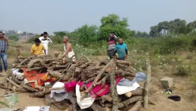 Photo of बिहार: घर से एक साथ उठी 6 अर्थियां, बेटे ने कहा-सूदखोर भाई-बहनों को उठाने की देते थे धमकी..