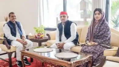 Photo of मैनपुरी के लिए रवाना हुए पार्टी अध्‍यक्ष अखिलेश यादव, पढ़े पूरी ख़बर