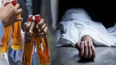 Photo of छपरा में जहरीली शराब से हुई अब तक 43 लोगों की मौत,पढ़े पूरी ख़बर