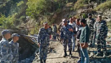 Photo of नेपाल में माओवादी विप्लव गुट कम्युनिस्ट पार्टी के कार्यकर्ताओं ने भारतीस श्रमिकों पर पथराव किया, पढ़े पूरी ख़बर