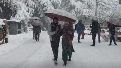 Photo of बर्फबारी के कारण गंगोत्री राष्ट्रीय राजमार्ग बंद..