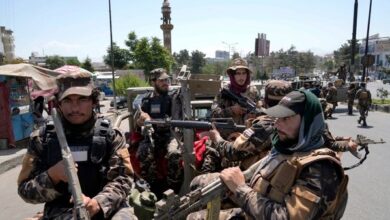 Photo of अफगानिस्तान में इस्लामिक स्टेट समूह ने विदेश मंत्रालय पर किया आत्मघाती हमला, छह नागरिकों की मौत  