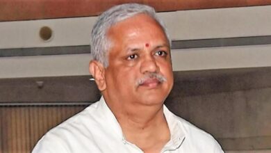 Photo of भाजपा के राष्ट्रीय महासचिव बीएल संतोष ने कर्नाटक के पूर्व मुख्यमंत्री और कांग्रेस के वरिष्ठ नेता सिद्धारमैया पर बोला हमला….