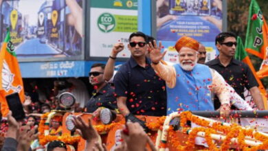 Photo of पीएम मोदी ने बेंगलुरु में लगातार दूसरे दिन भी किया रोड शो…