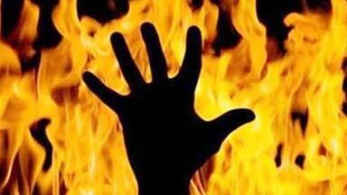 Photo of मुजफ्फरपुर में एक पत्नी ने अपने पति को जिंदा आग के हवाले किया…