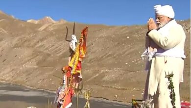 Photo of पीएम मोदी ने की पार्वती कुंड के सामने की शिव साधना, कैलाश के किए दर्शन