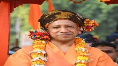 Photo of गोरखपुर: गोरक्षपीठाधीश्वर की अगुवाई में आज शाम निकलेगी विजयदशमी शोभायात्रा