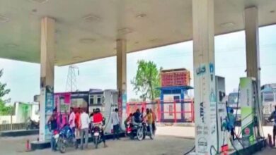 Photo of दिल्ली से हुआ था चार लोगों का अपहरण, कासगंज में पेट्रोल पंप पर ऐसे हुए मुक्त