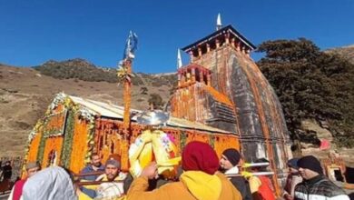Photo of उत्तराखंड: प्रसिद्ध द्वितीय केदार श्री मद्महेश्वर मंदिर के कपाट शीतकाल के लिए बंद