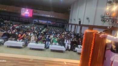 Photo of श्रीमदभग्वत गीता भारतीय संस्कृति के सभी ग्रंथों का सार है – आरिफ मोहम्मद खान