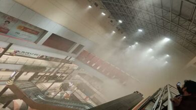 Photo of लखनऊ : फीनिक्स यूनाइटेड मॉल में आग से मची भगदड़