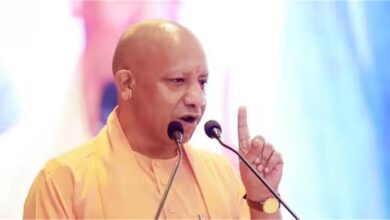 Photo of जो अयोध्या जाने से संकोच करते थे वह अब कह रहे कि निमंत्रण नहीं मिला: CM योगी