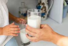 Photo of जानें गर्म दूध या ठंडा दूध सेहत के लिए क्या है फायदेमंद…?