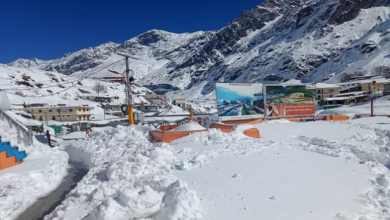 Photo of बर्फबारी के चलते रुके बदरीनाथ में मास्टर प्लान के कार्य फिर से शुरू