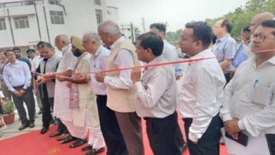 Photo of मंत्री सूर्य प्रताप शाही ने अयोध्या के 6 प्रगतिशील किसानों को किया सम्मानित