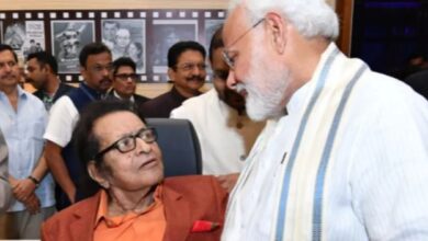 Photo of मनोज कुमार के निधन की खबर से दुखी हुए PM Modi, अनदेखी तस्वीर शेयर कर जताया शोक