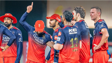 Photo of IPL 2025: RCB को मिली बड़ी खुशखबरी, दिल्‍ली को लगा झटका; स्‍टार गेंदबाज की वापसी मुश्किल
