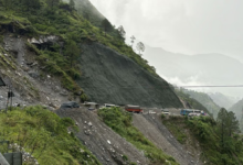Photo of उत्तराखंड: भारी बारिश से चमोली में जनजीवन अस्त-व्यस्त, स्कूलों की हुई छुट्टी…केदारनाथ यात्रा रोकी गई