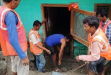 Photo of चमोली: थराली को डरा रही मोटी दरारें, अस्पताल, भवन भी नहीं सुरक्षित