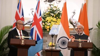 Photo of टैरिफ वॉर के बीच पीएम मोदी से बोले फिजी के प्रधानमंत्री