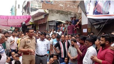 Photo of कपड़ा कारोबारी को चोर समझकर कर दी पिटाई, व्यापारियों में आक्रोश…