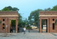 Photo of डीयू स्नातक में दाखिले का अंतिम मौका, 27 अगस्त तक करें आवेदन