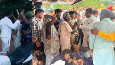 Photo of यूपी: क्रिकेट खेलकर घर जा रहे युवक पर हमला, बचाने गए पिता की चाकू घोंपकर हत्या