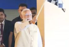 Photo of पीएम मोदी ने किया गुजरात में  ई-विटारा  प्लांट का उद्घाटन