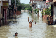 Photo of यूपी में बाढ़ का कहर, सैकड़ों गांव बने टापू, लाखों प्रभावित
