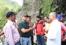 Photo of उत्तरकाशी:  डीएम व विधायक ने किया आपदा प्रभावित क्षेत्र का भ्रमण