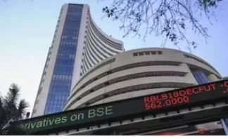 Photo of ऑल-टाइम हाई छू सकता है निफ्टी, नीचे की तरफ 25700 का सपोर्ट लेवल काफी अहम