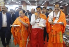 Photo of महाकाल अन्न क्षेत्र में सीएम और केंद्रीय मंत्री ने प्रसादी ग्रहण की, दिया स्वच्छता का संदेश