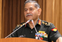 Photo of खाड़ी क्षेत्र में तनाव के बीच थलसेना प्रमुख जनरल उपेंद्र द्विवेदी UAE रवाना