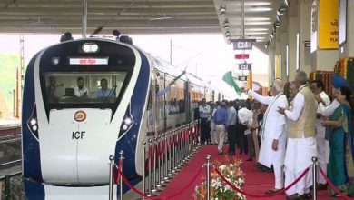 Photo of पीएम मोदी ने गांधीनगर से वंदे भारत एक्सप्रेस के नए और अपग्रेड वर्जन को दिखाई हरी झंडी