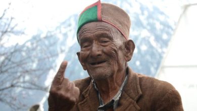 Photo of भारत के पहले मतदाता श्याम सरन नेगी का निधन, पढ़े पूरी ख़बर