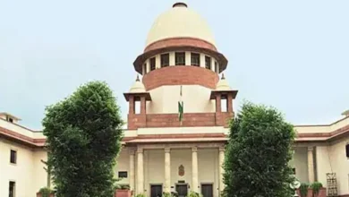 Photo of SC ने कहा”किसी और की जेब में झांकना और पैसे निकालना बहुत आसान.. 