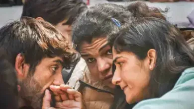 Photo of जानें खेल मंत्री अनुराग ठाकुर ने महिला पहलवानों से कही ये बात…