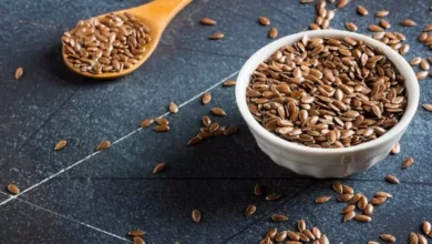 Photo of बढ़ते कोलेस्ट्रॉल को कंट्रोल करने के लिए अलसी के बीज का करें सेवन