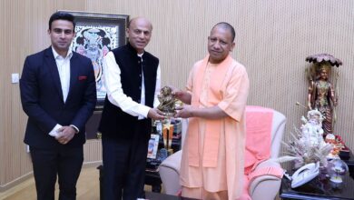 Photo of सुनील गलगोटिया ने उत्तर प्रदेश के मुख्यमंत्री योगी आदित्यनाथ से की  मुलाकात…