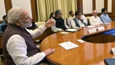 Photo of प्रधानमंत्री ने 31 हजार करोड़ के आठ प्रोजेक्ट्स की समीक्षा की