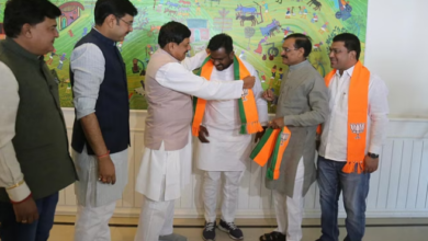 Photo of मध्यप्रदेश: कमलनाथ के करीबी और छिंदवाड़ा महापौर विक्रम अहाके भाजपा में शामिल हुए