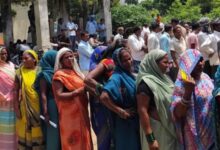 Photo of यूपी: पूरे प्रदेश में खाद का संकट, कई जगह हुए प्रदर्शन