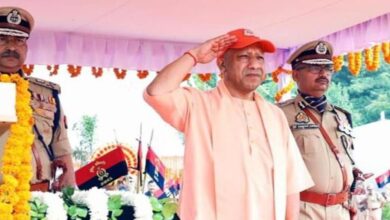 Photo of लखनऊ में ‘पुलिस मंथन 2025′ की शुरुआत, सीएम योगी  को दिया गया ‘गार्ड ऑफ ऑनर’